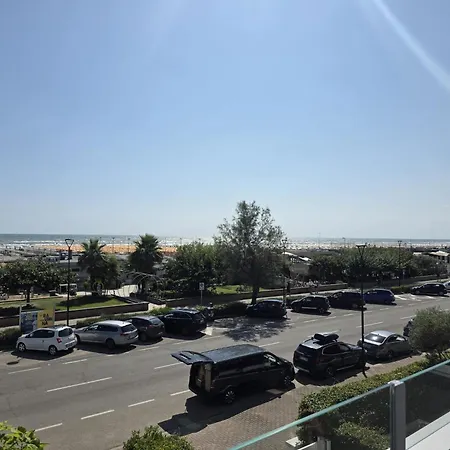 Emerald Apart-hotel 4*